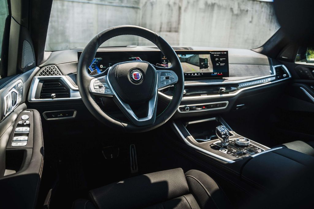 ALPINA XB7 2024