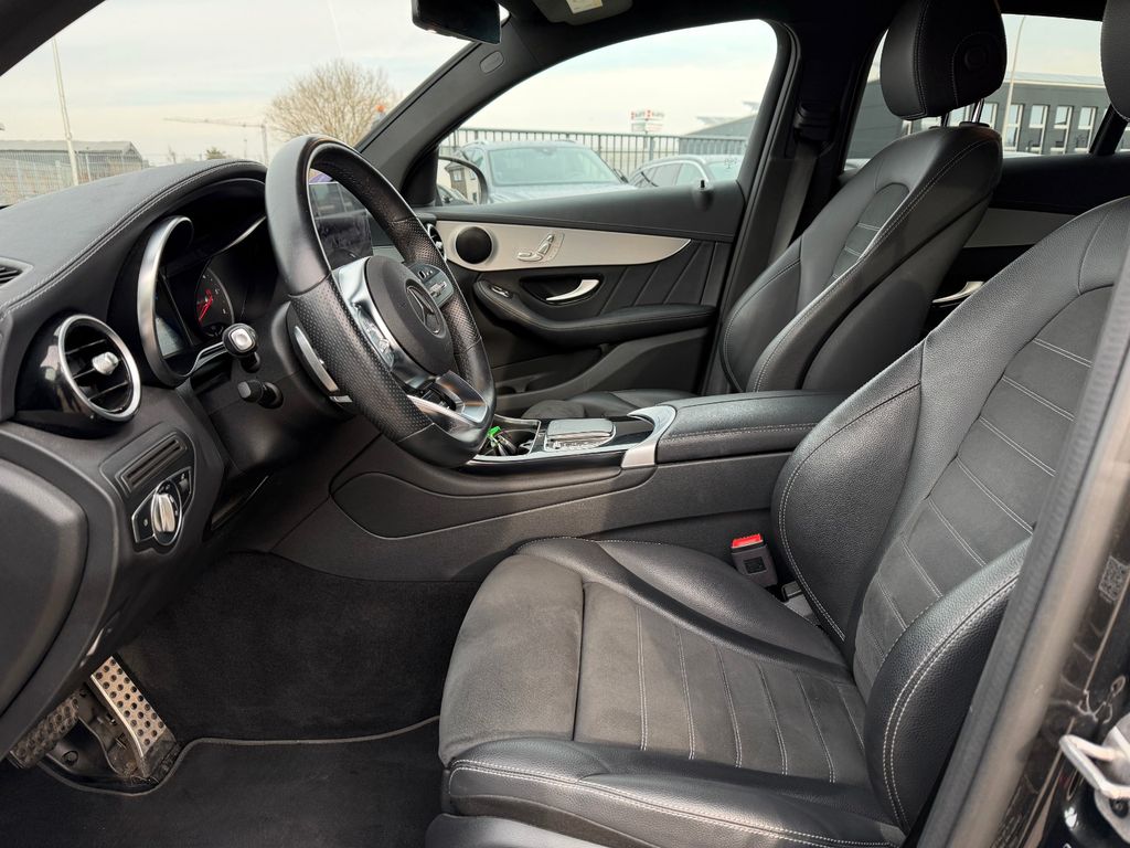 Mercedes-Benz GLC 300 2022