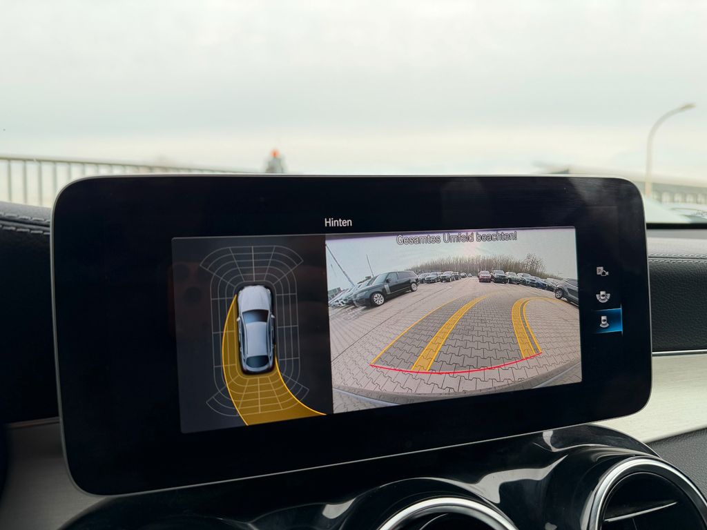 Mercedes-Benz GLC 300 2022