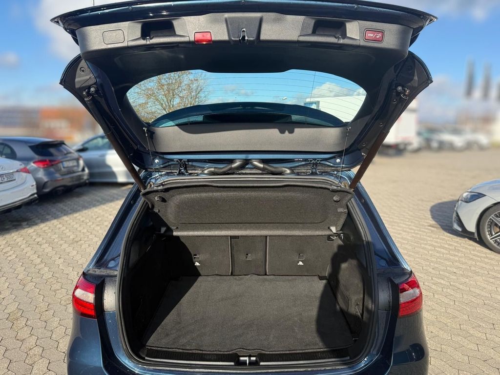 Mercedes-Benz B 200 2020