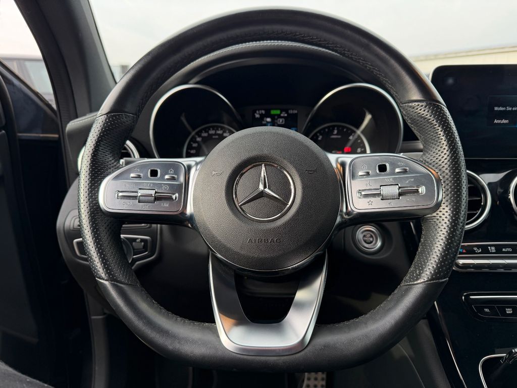 Mercedes-Benz GLC 300 2022