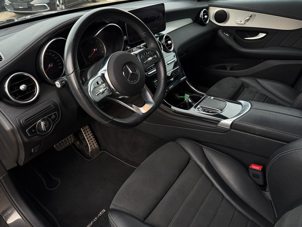 Mercedes-Benz GLC 300 2022