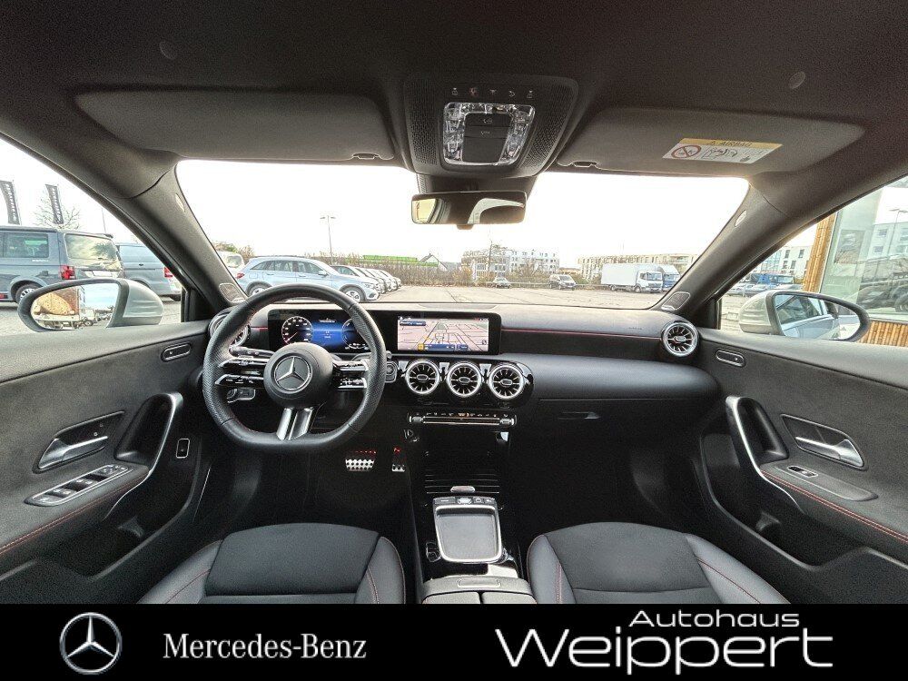 Mercedes-Benz A 250 2025