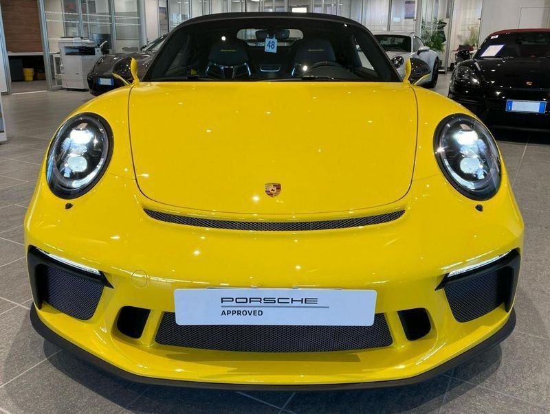Porsche 911 2019