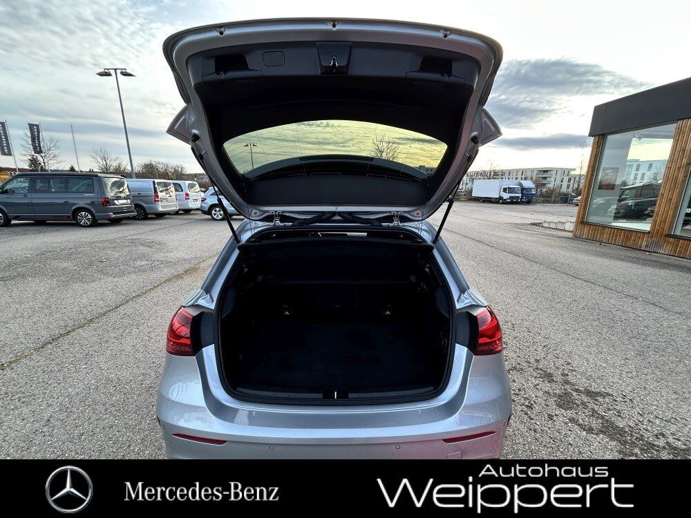 Mercedes-Benz A 250 2025