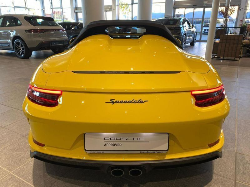 Porsche 911 2019