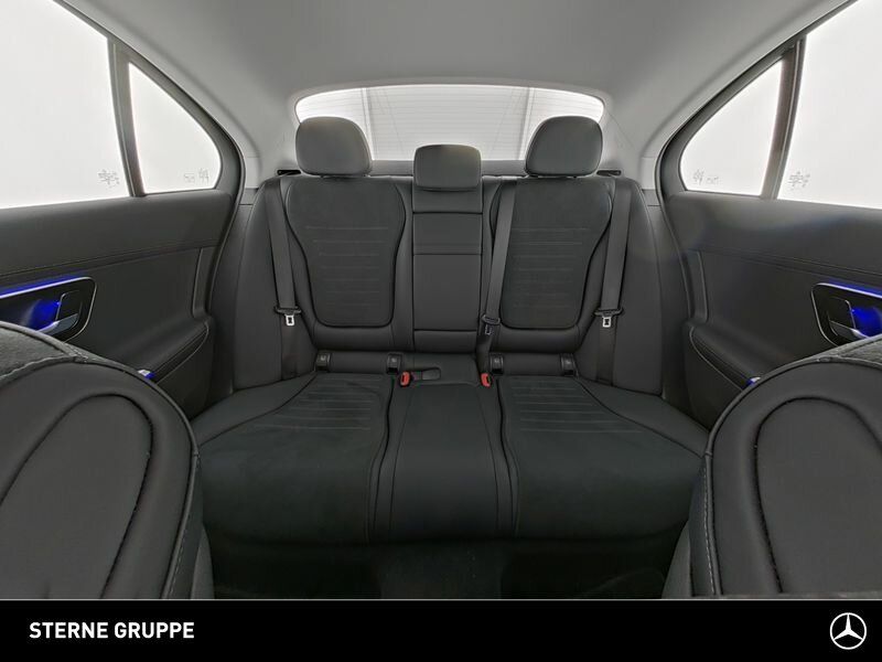 Mercedes-Benz C 220 2025