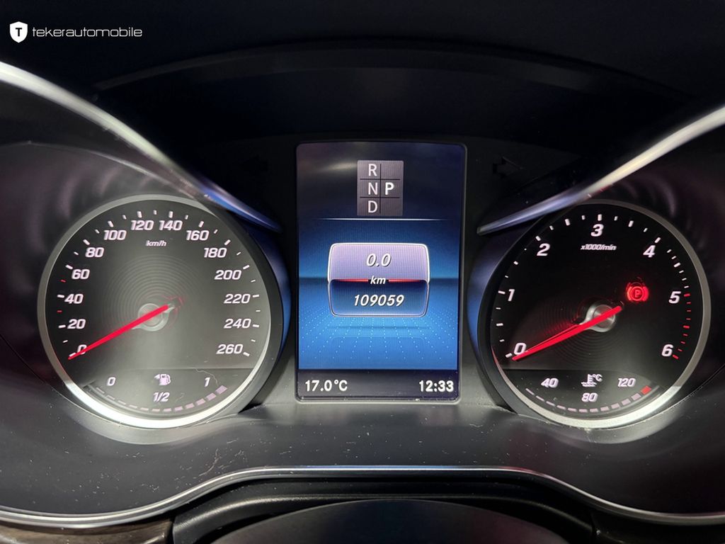 Mercedes-Benz V 220 2022