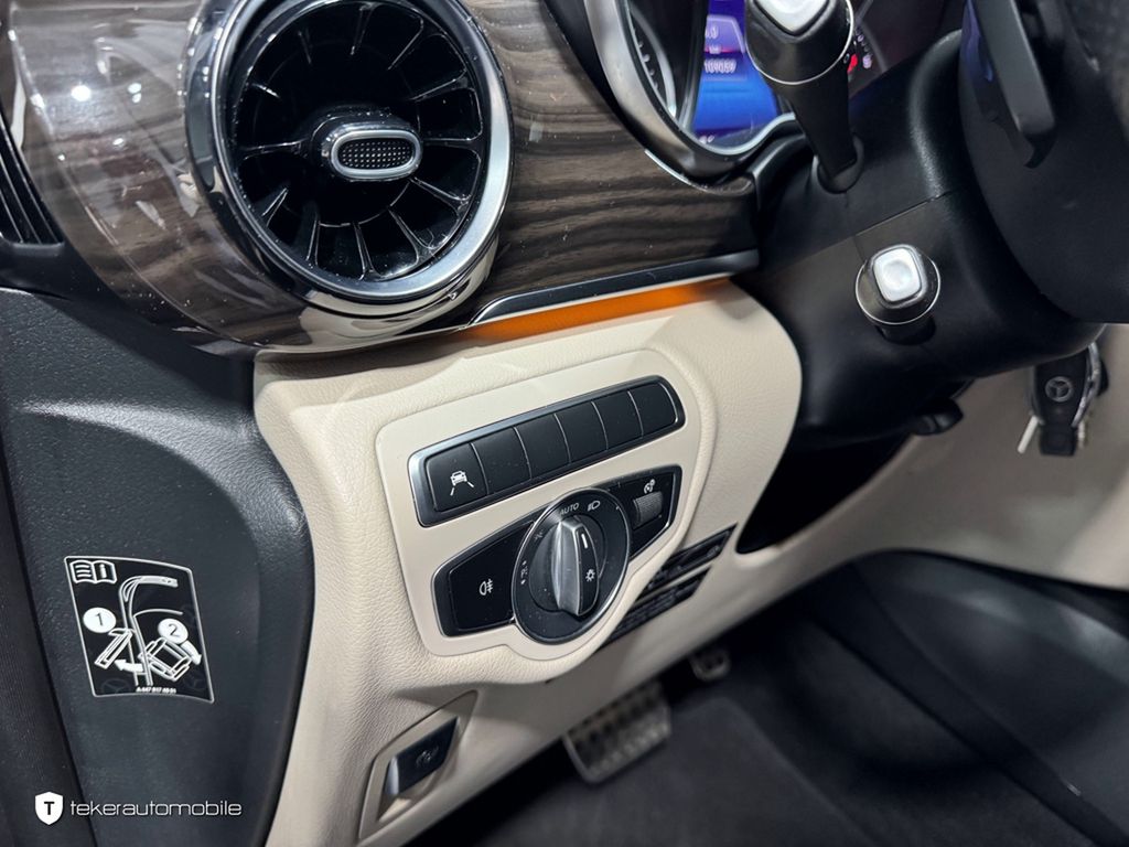 Mercedes-Benz V 220 2022