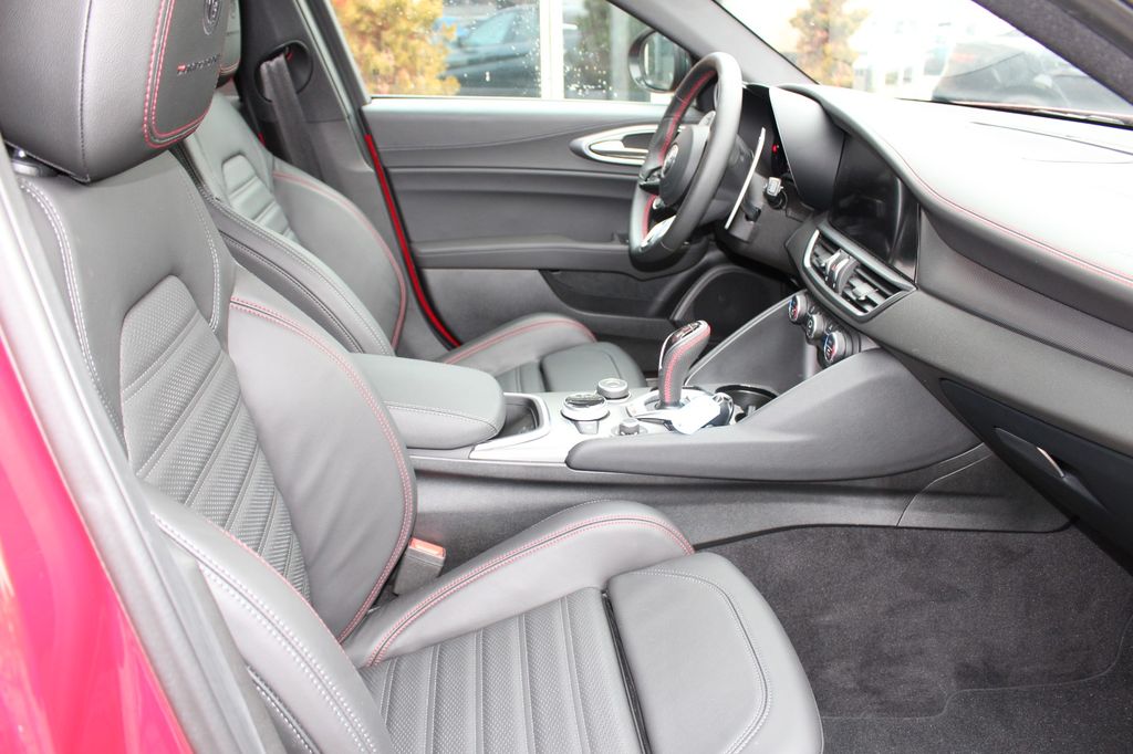 Alfa Romeo Giulia 2023