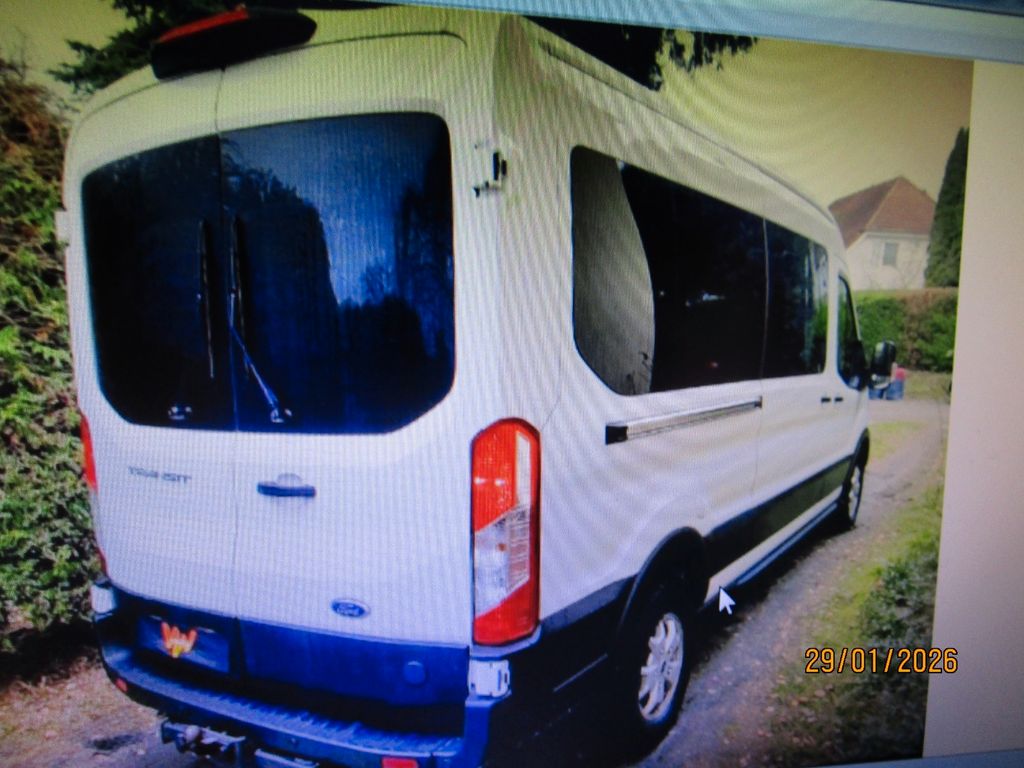 Ford Transit 2021