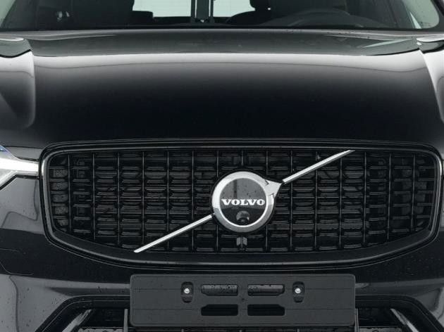 Volvo XC60 2025