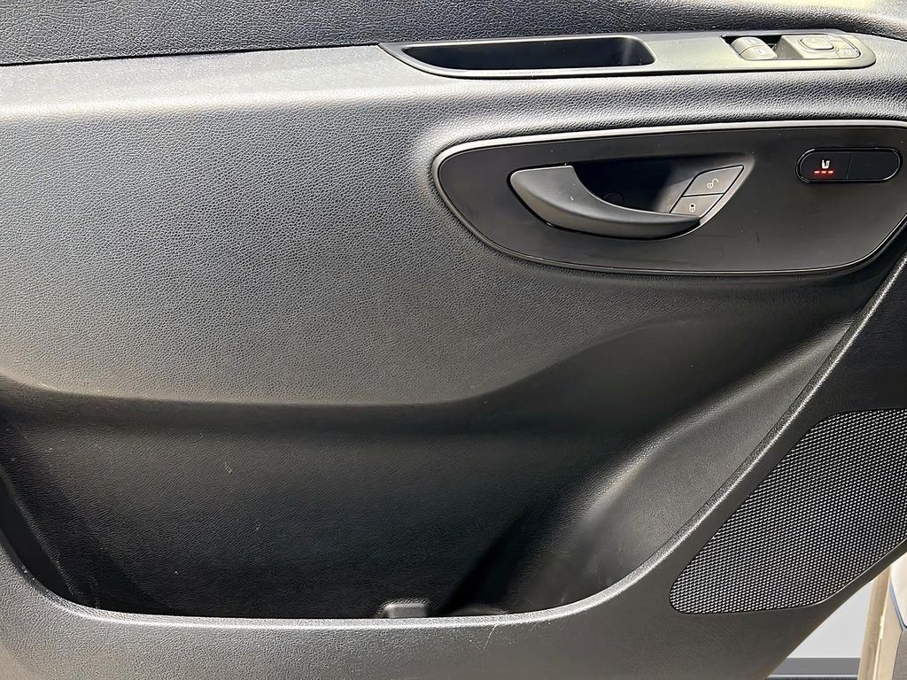 Mercedes-Benz Sprinter 2024