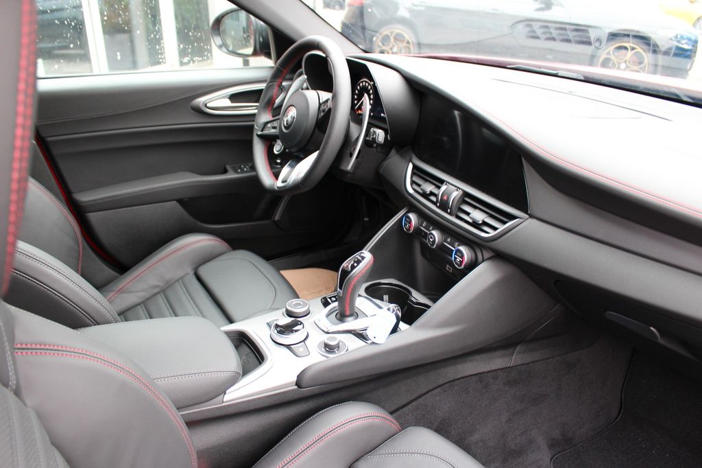 Alfa Romeo Giulia 2023