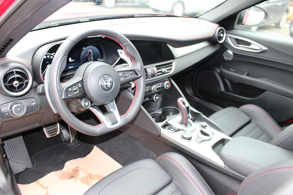 Alfa Romeo Giulia 2023