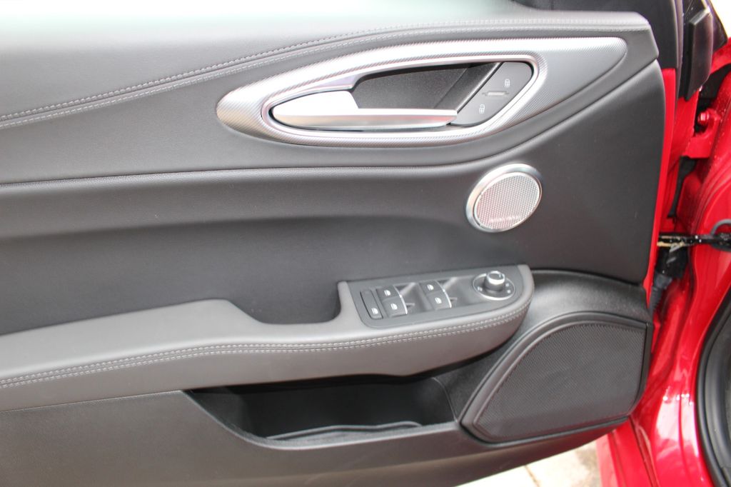 Alfa Romeo Giulia 2023