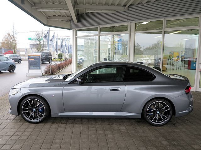 BMW M2 2025