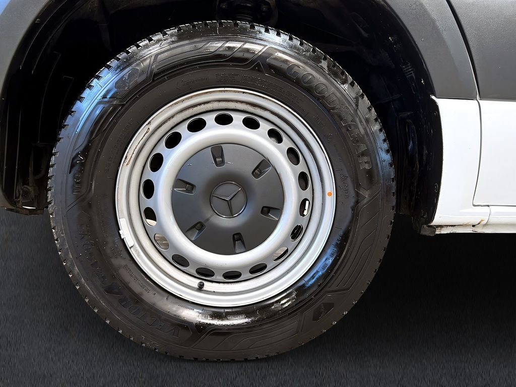 Mercedes-Benz Sprinter 2024