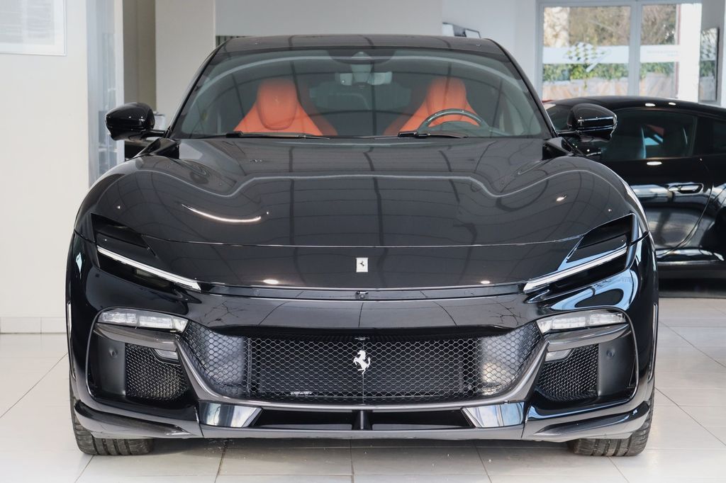 Ferrari Purosangue 2026