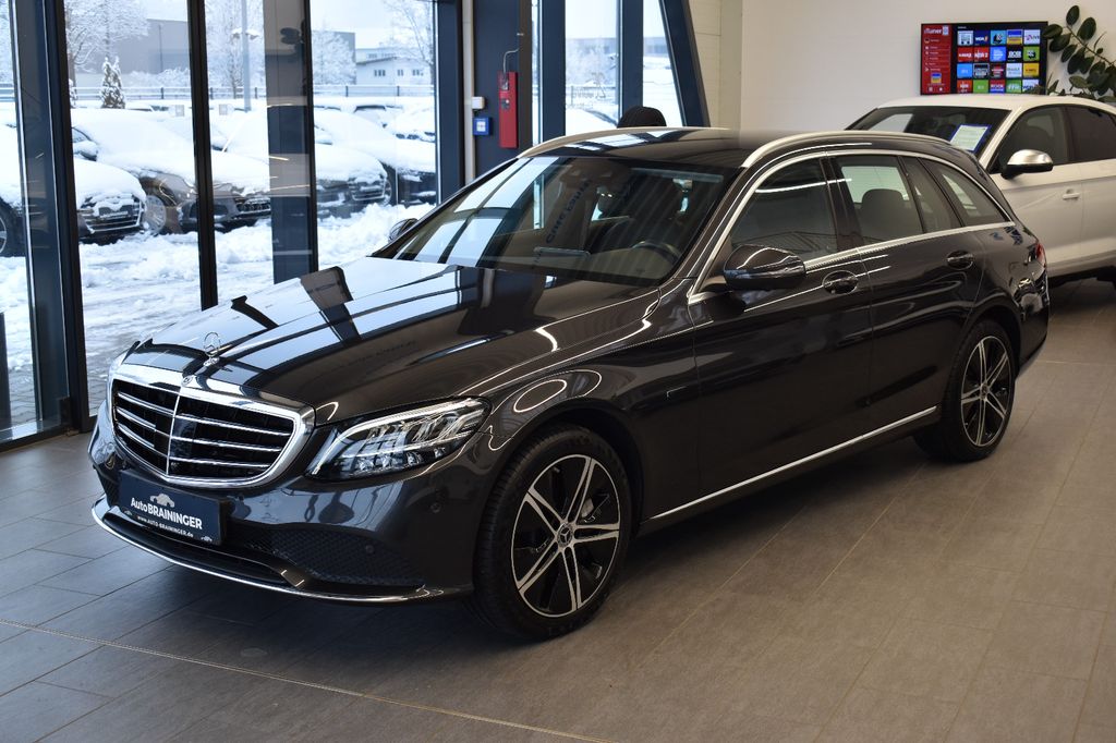 Mercedes-Benz C 300 2020
