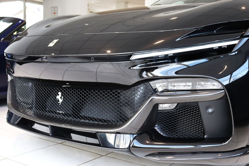 Ferrari Purosangue 2026