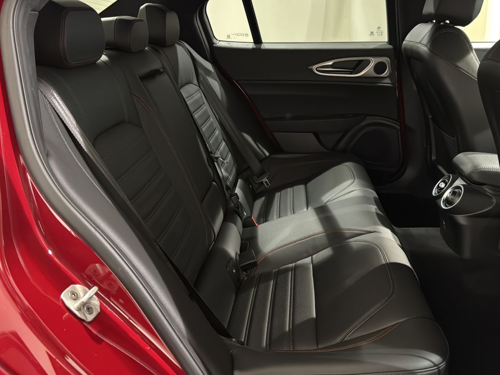 Alfa Romeo Giulia 2023