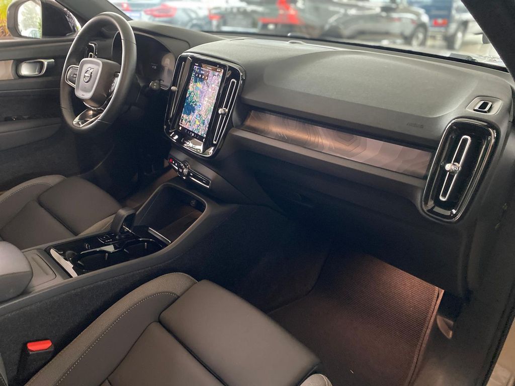 Volvo XC40 2022
