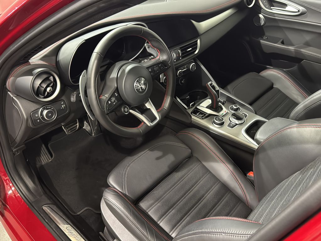 Alfa Romeo Giulia 2023