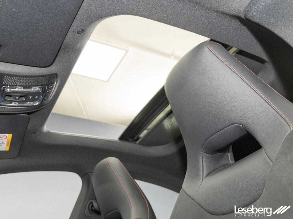 Mercedes-Benz CLA 200 2024