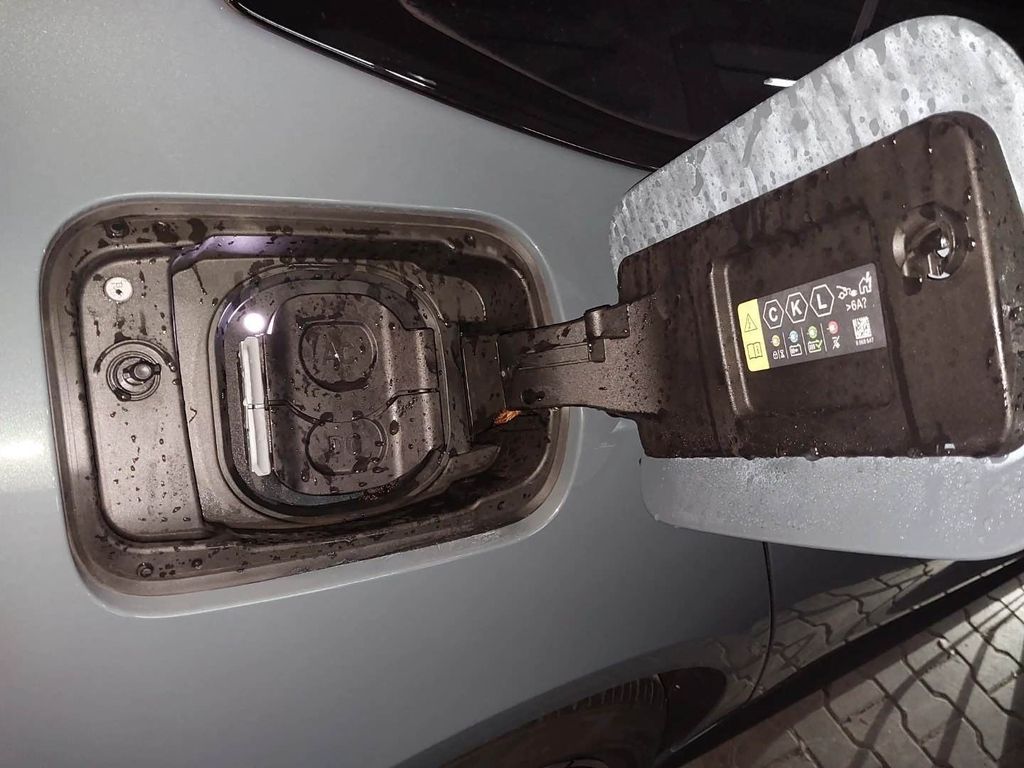BMW i4 2025