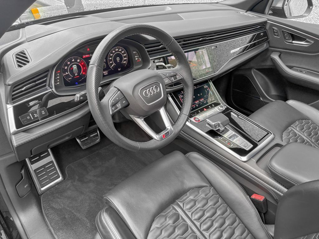 Audi RSQ8 2023