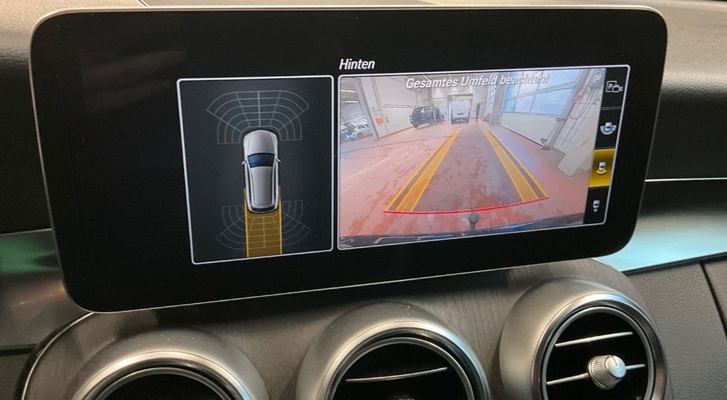 Mercedes-Benz C 300 2020