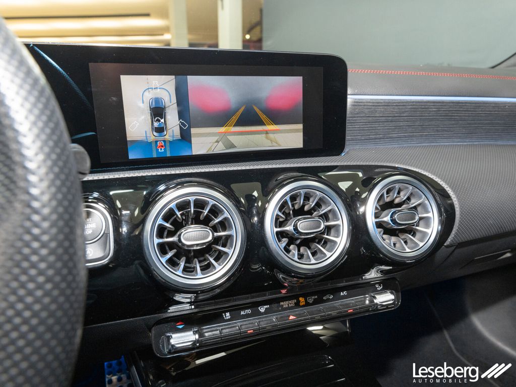 Mercedes-Benz CLA 200 2024