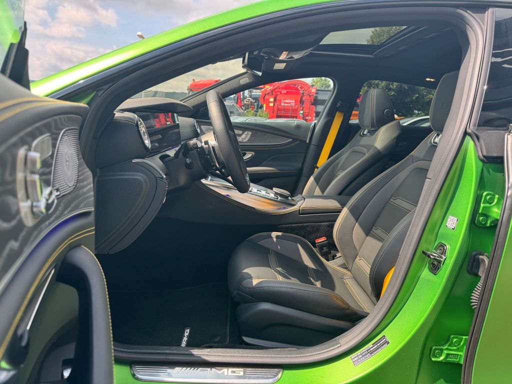 Mercedes-Benz AMG GT S 2024