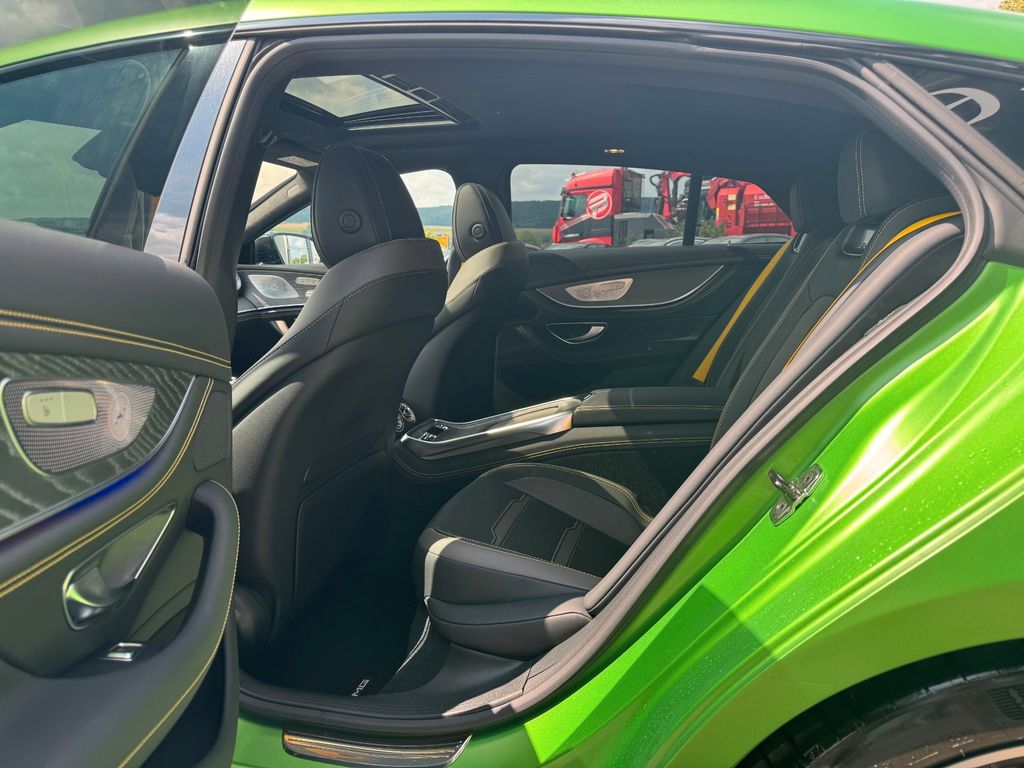 Mercedes-Benz AMG GT S 2024