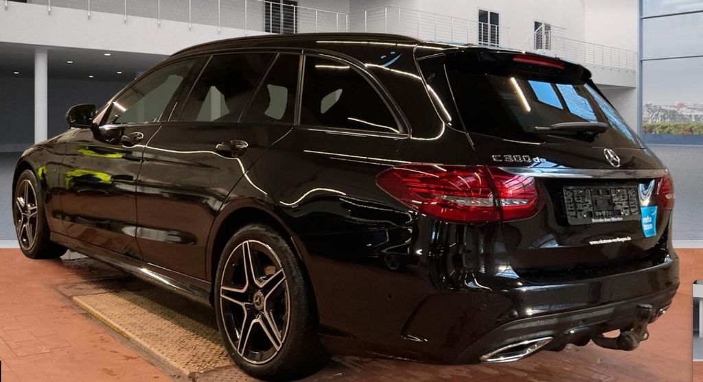 Mercedes-Benz C 300 2020