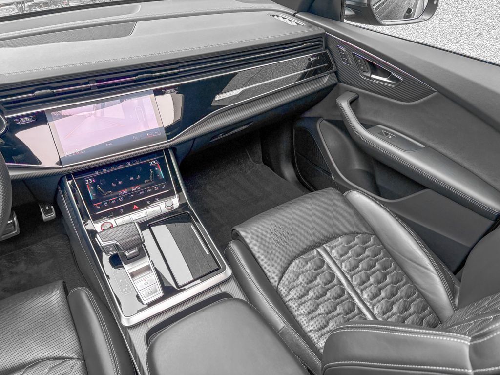 Audi RSQ8 2023