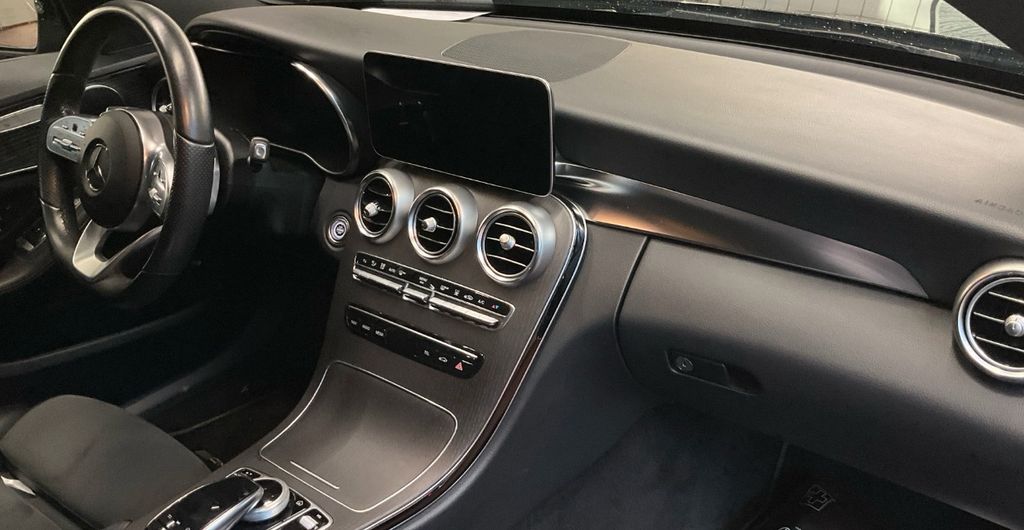 Mercedes-Benz C 300 2020