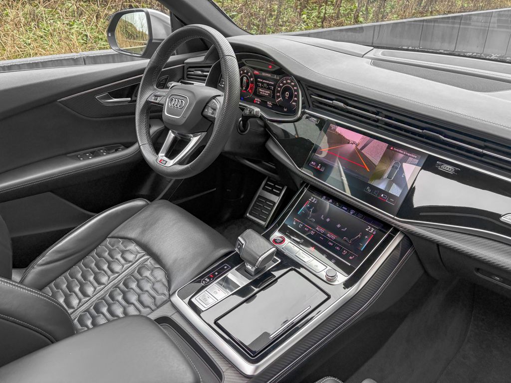 Audi RSQ8 2023