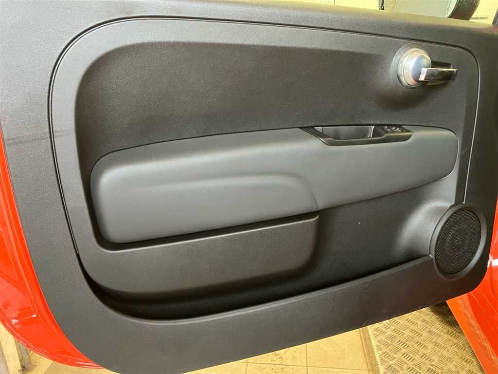 Abarth 595 2023