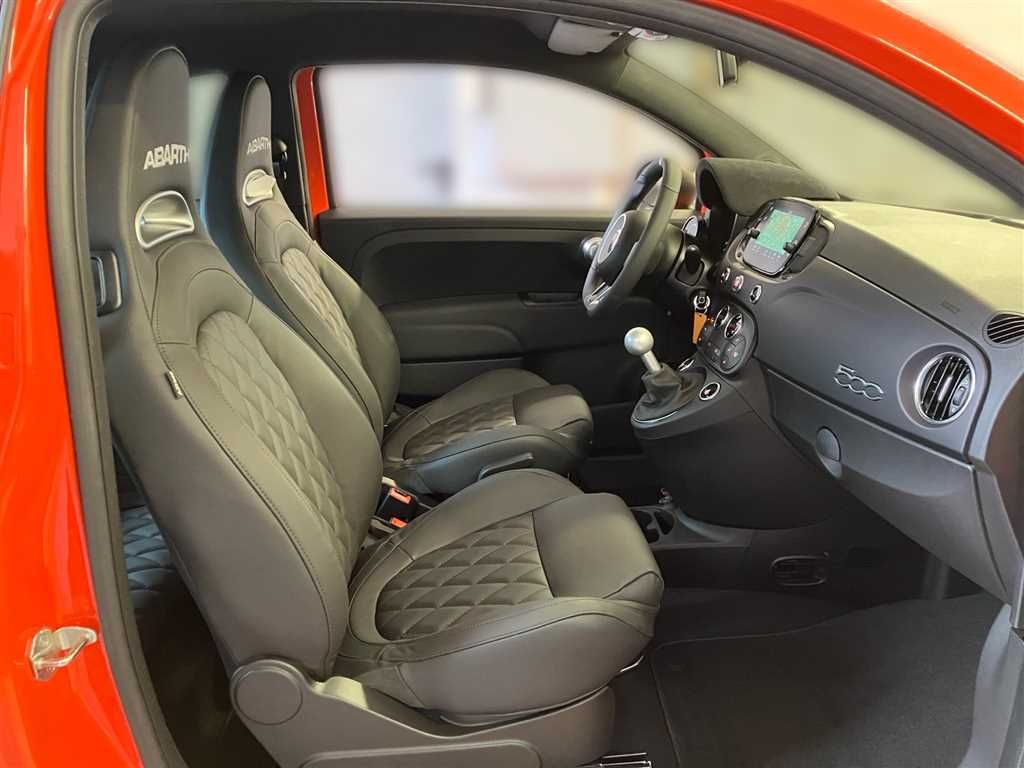 Abarth 595 2023
