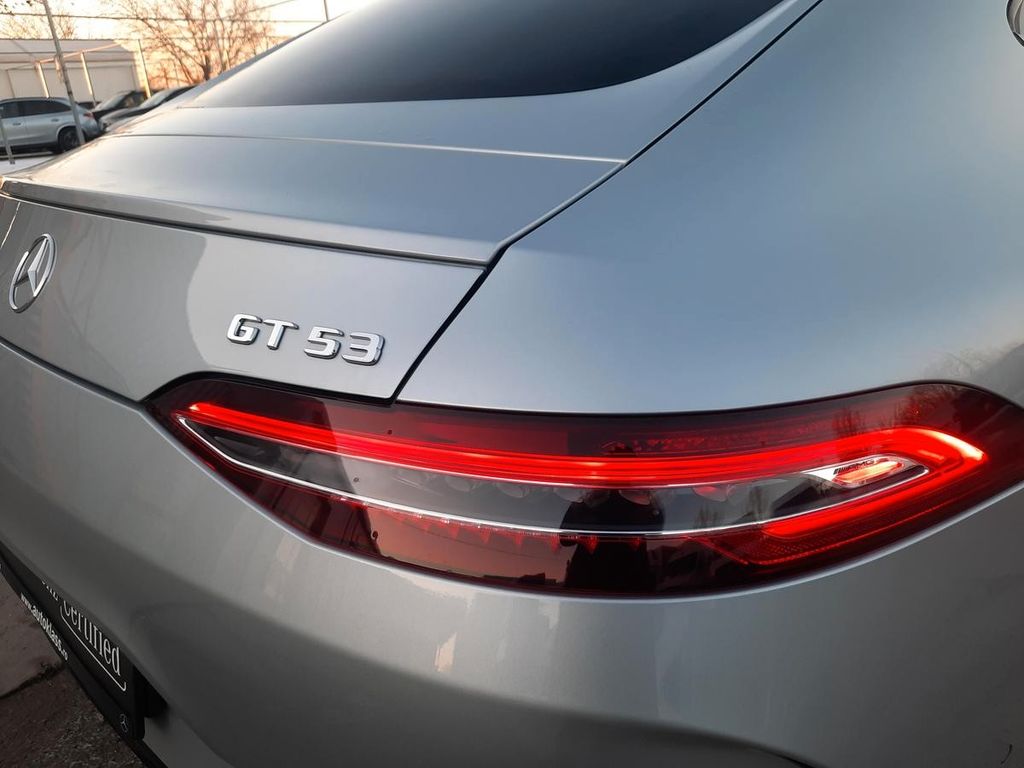 Mercedes-Benz AMG GT 2024