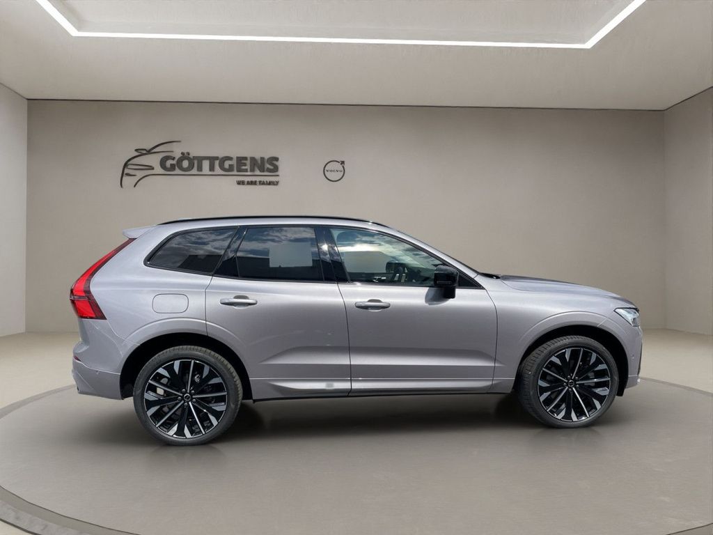 Volvo XC60 2025