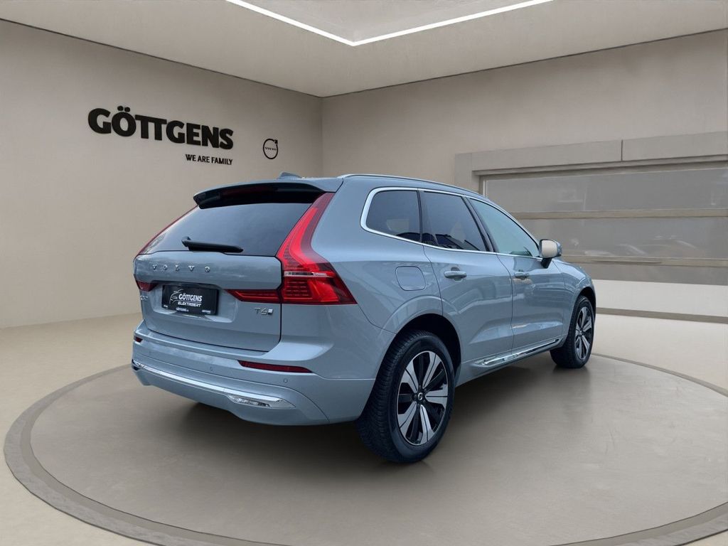 Volvo XC60 2025
