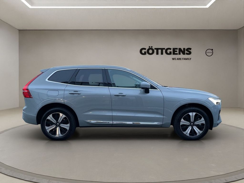 Volvo XC60 2025