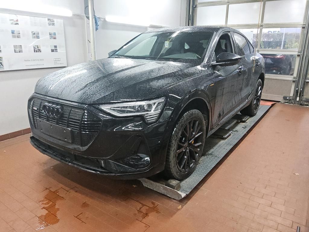 Audi e-tron 2022