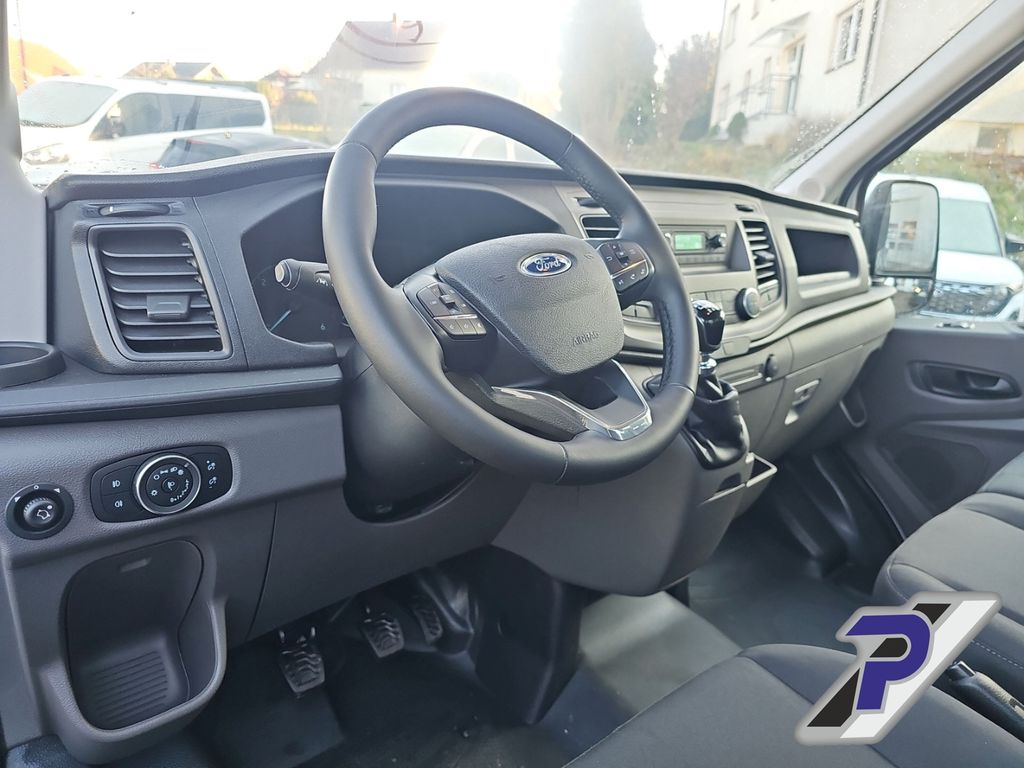 Ford Transit 2025