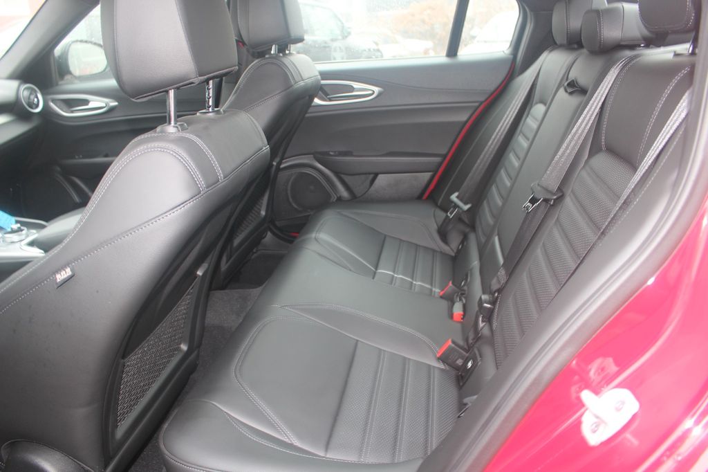 Alfa Romeo Giulia 2023