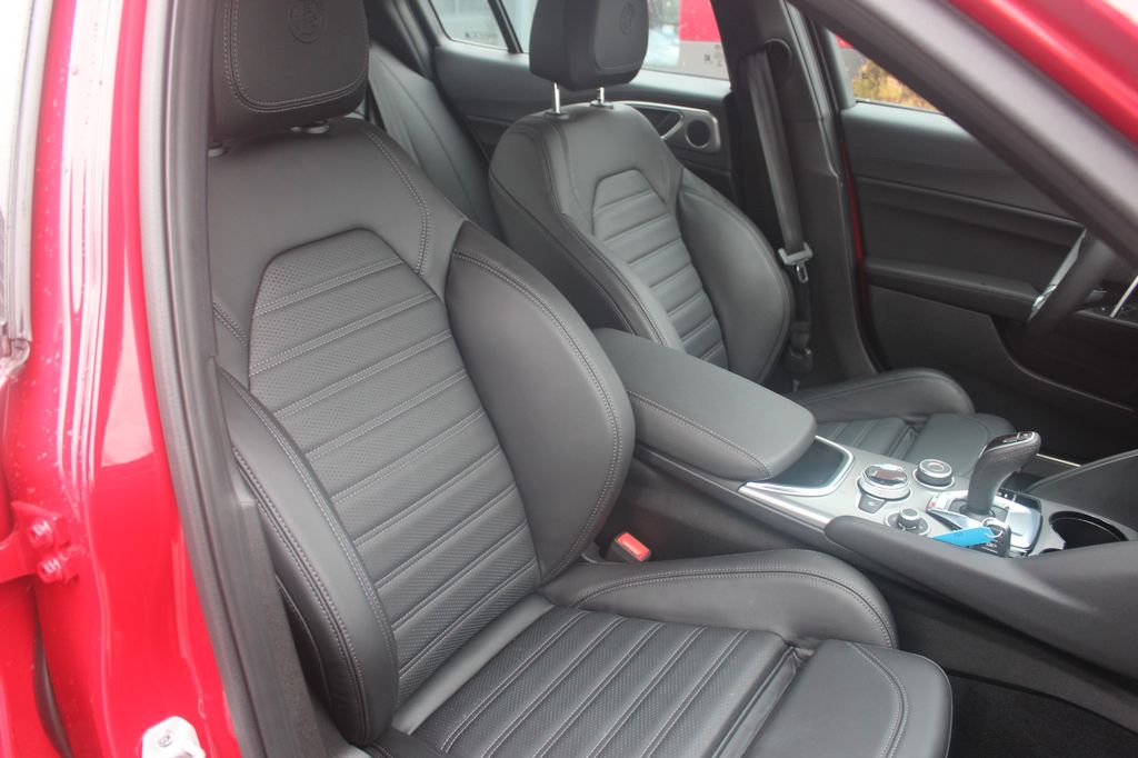 Alfa Romeo Giulia 2023