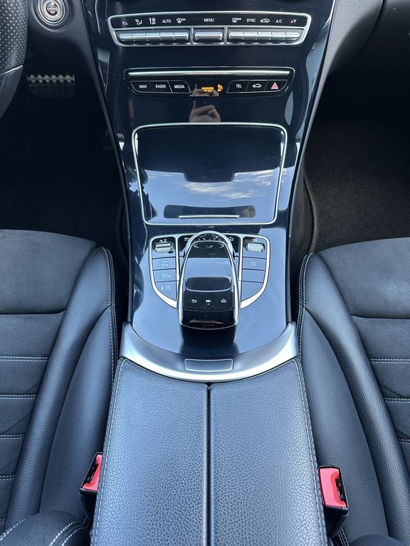 Mercedes-Benz C 300 2021